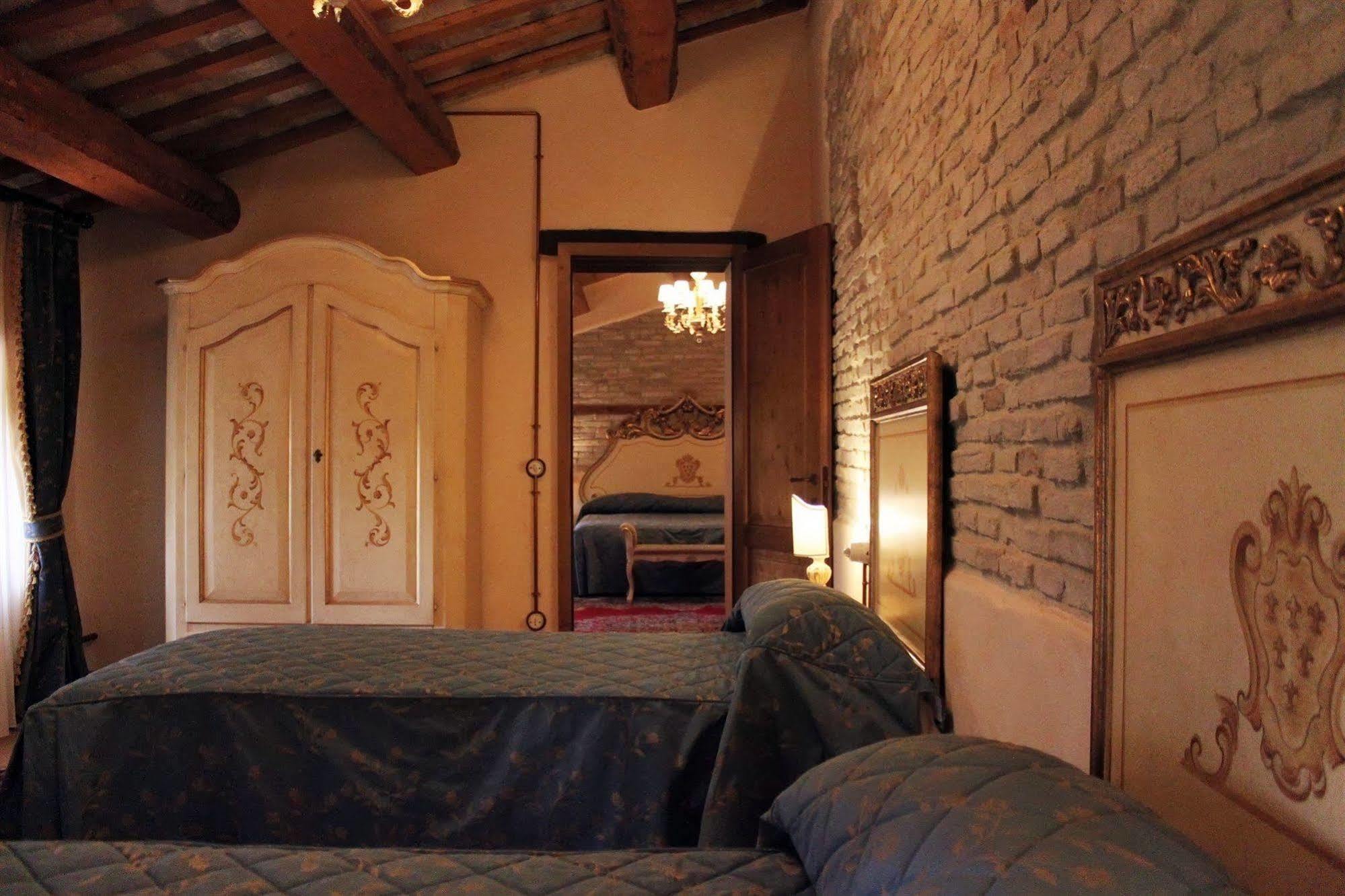 Villa Rinalducci Фано Экстерьер фото